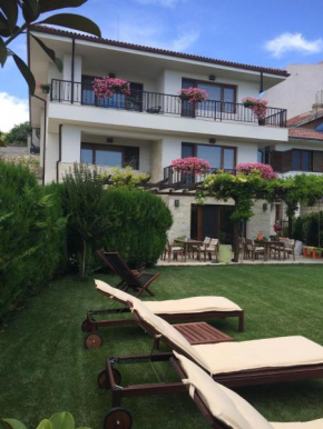 Гостиница Guest House Balchik Hills  Балчик